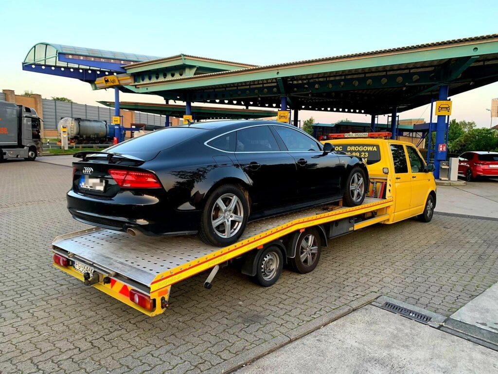 Nasza firma oferuje profesjonalne usługi holowania na autostradzie S3 w Polsce. Bez względu na to, czy jesteś w okolicach Kostrzyn nad Odrą czy dalej, możesz na nas liczyć.